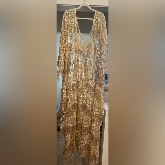 Gold sequin maternity maxi dress! Worn once. - Picture 6 of 8
